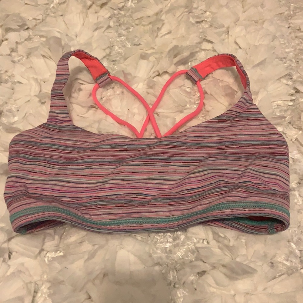 Lululemon Free to Be Sports Bra